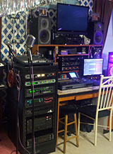 ** PLEASE DESCRIBE THIS IMAGE **